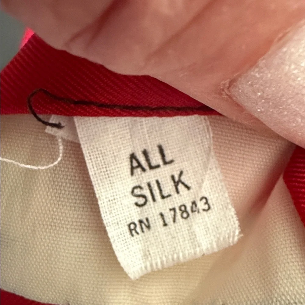 SOVILE ROW 100% SILK Elegant Red Polka Dot Tie